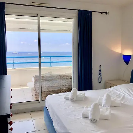 1 Bdr With Large Sea Front Terrace & Garage *