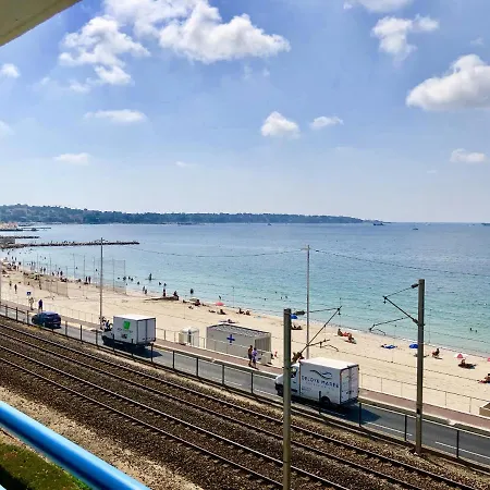 1 Bdr With Large Sea Front Terrace & Garage *
